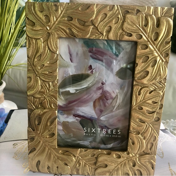 NEW! Tropical Hawaiian Monstera Leaf Gold Frame - Picture 1 of 4